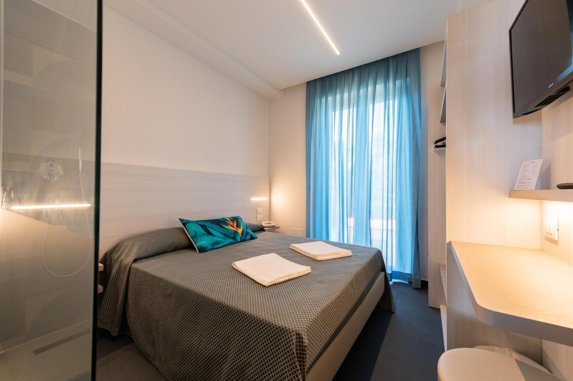 Hotel La Bussola Ортона Екстер'єр фото